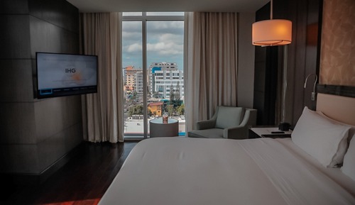 Suite, 1 Bedroom, Pool View