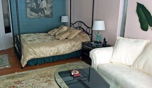 Den Suite