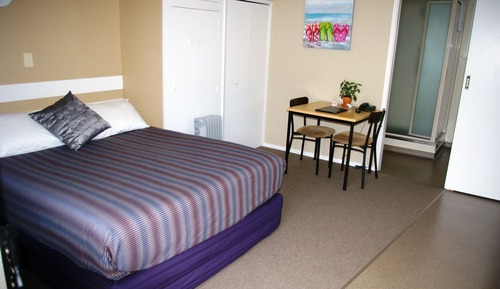 Large Studio Unit
