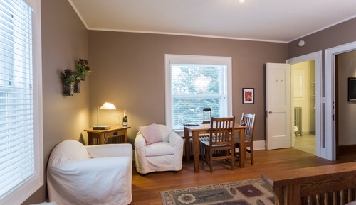 Room, 1 Queen Bed, Private Bathroom (Falhlgren Room with Steam Shower)