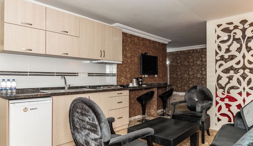 Executive Suite