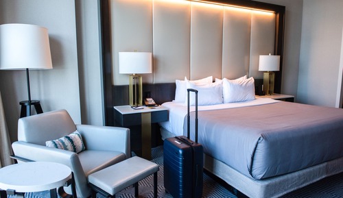 Premium Room, 1 King Bed, Balcony, River View