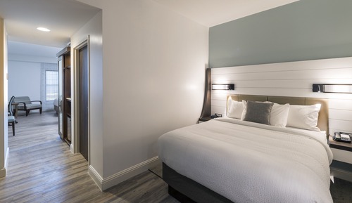 Suite, 2 Queen Beds, Non Smoking