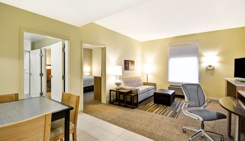 Suite, 1 King Bed, Accessible, Non Smoking (mob/hearing acc w/ roll-in shower)