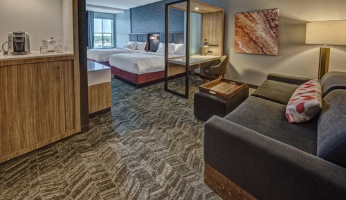 Suite, 2 Queen Beds