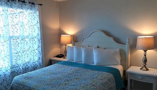 Exclusive Suite, 1 Queen Bed with Sofa bed, Kitchen, Ocean View