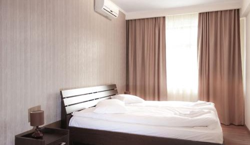 One Twin Bedroom Suite
