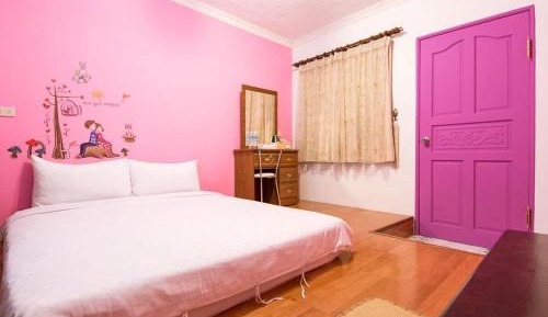 Double Room with Shared Bathroom