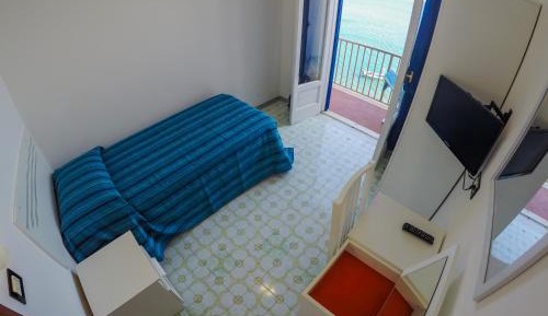 Standard Single Room with Sea View