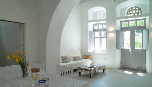 Deluxe Family Suite