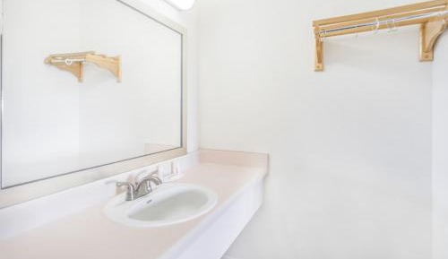 King Room - Disability Access/Smoking