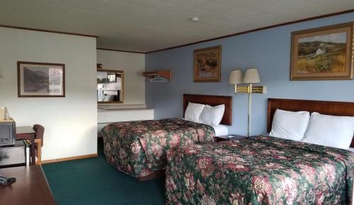 Standard Double Room with Two Double Beds