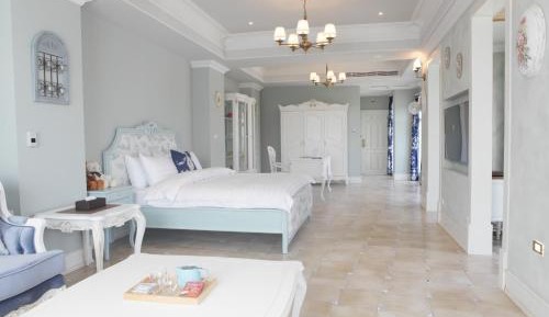 Double Room with Lake View