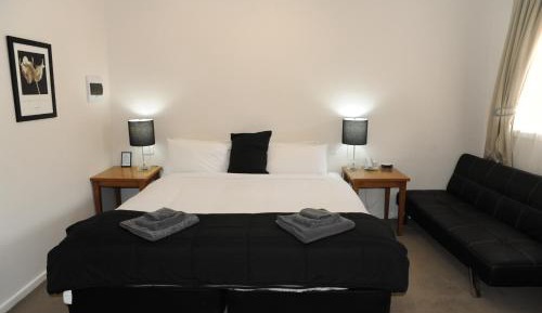 Economy Family Room