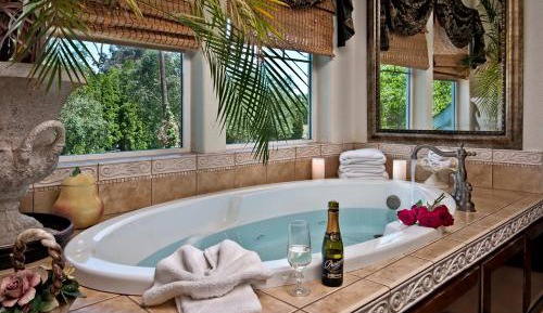 Suite with Spa Bath
