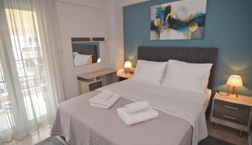 One-Bedroom Deluxe Apartment