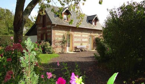 Two-Bedroom Holiday Home