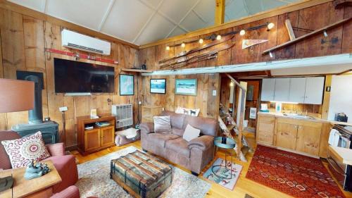 Two-Bedroom Holiday Home