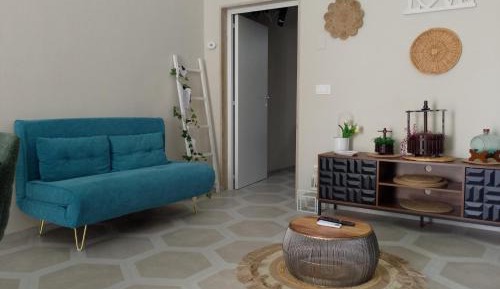 One-Bedroom House
