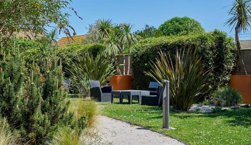 Etape Normande half board – Garden side