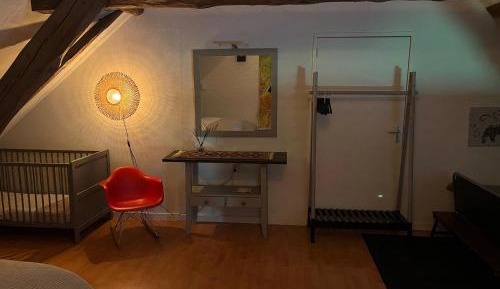Deluxe Double Room (2 Adults + 2 Child)