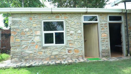 Deluxe Double or Twin Room with Garden View