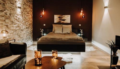 King Room with Spa Bath