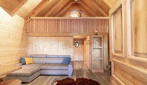 One-Bedroom Holiday Home