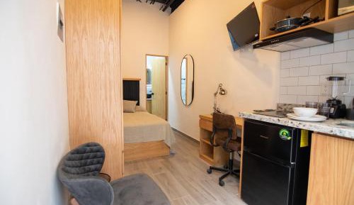 Queen Studio