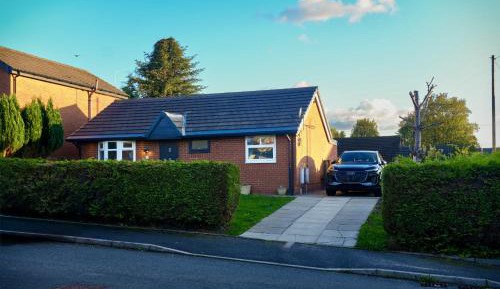 Deluxe Bungalow with Garden View