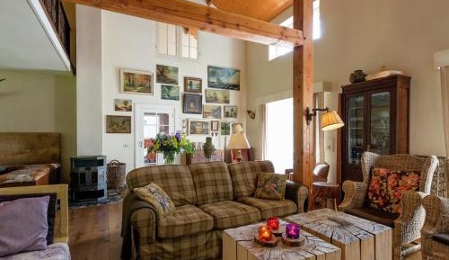 Five-Bedroom Holiday Home