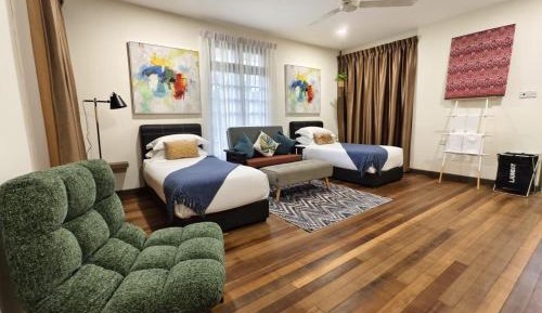 Painted Suite Twin