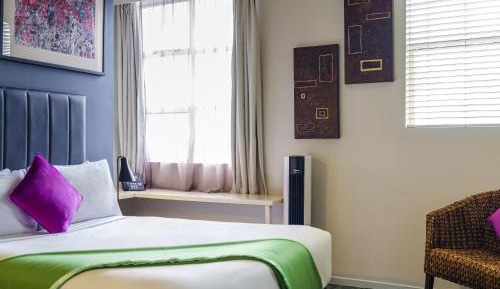 Standard Room with One Queen Bed and One Single Bed