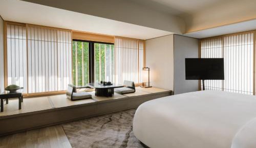 King Suite