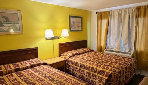 Queen Room with Two Queen Beds
