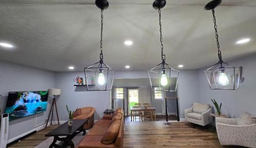 One-Bedroom House