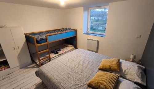 Superior One-Bedroom Apartment
