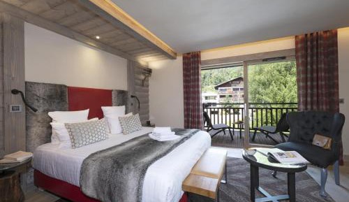 Superior Room with Spa Access