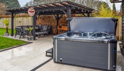 Three-Bedroom Holiday Home 
