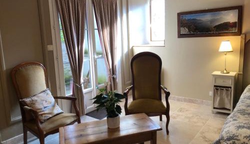 Triple Room with Garden View