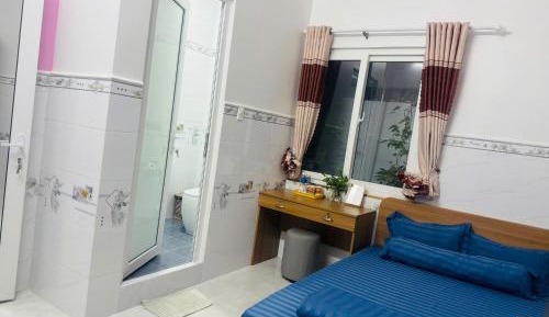 Queen Room