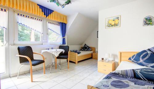 Standard Twin Room - Non-Smoking