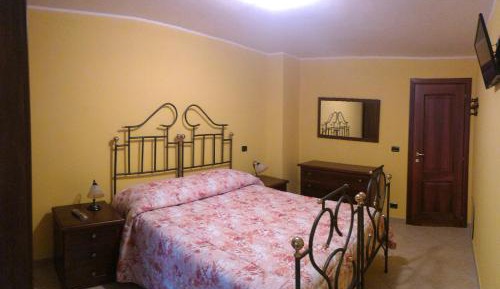 Double Room with Private External Bathroom