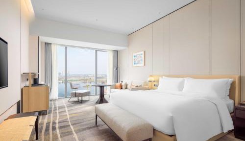 King Room with Lake View