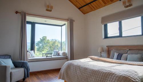 Double Room with Mountain View