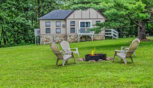 Two-Bedroom Holiday Home