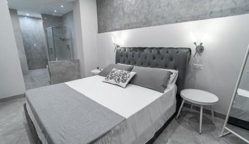 King Room with Spa Bath