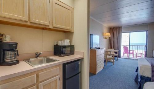 Tower 1 Ocean View Efficiency