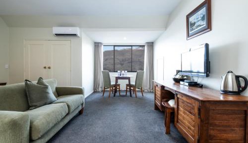 Toru Suite