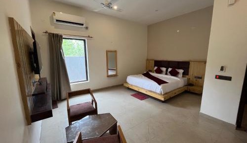Superior Triple Room